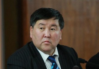 Огцрохын зовлонг мэддэг гишүүн