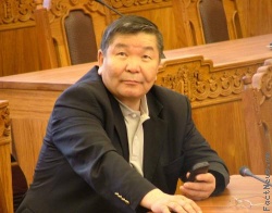 С.Ламбаа сайд “зодуулах” шахжээ