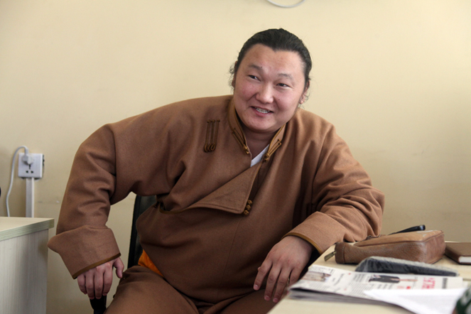 Улстөрчид С.Жавхлангийн дургүйг хүргэхээс айж явах нь