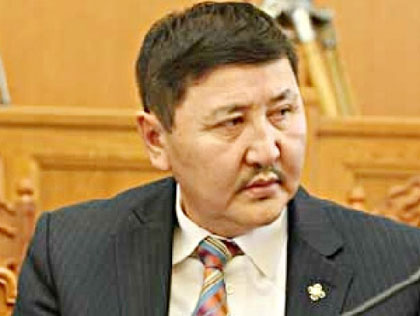 Тусгайгийнхан руу салаавч гаргасан УИХ-ын гишүүн Ц.Шинэбаярын уурхайг хаажээ