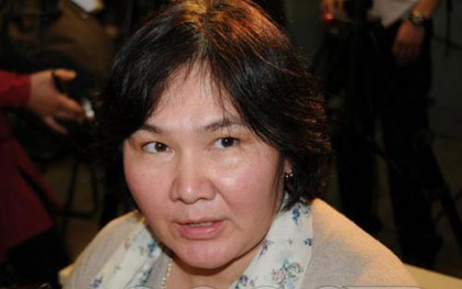 О.Цолмон: Хийх ажил, хэлэх үгийг нь зааж байгаагүй