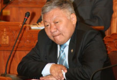 Р.Раш: Н.Энхбаяр нүглийнхээ үйлийг эдэлж байна