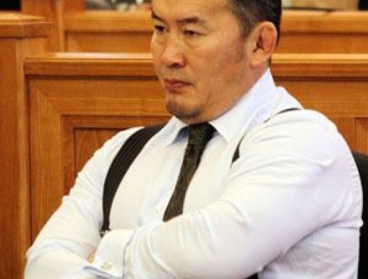 Женко жирийн сэтгүүлчдийн талхнаас хумслах гэнэ