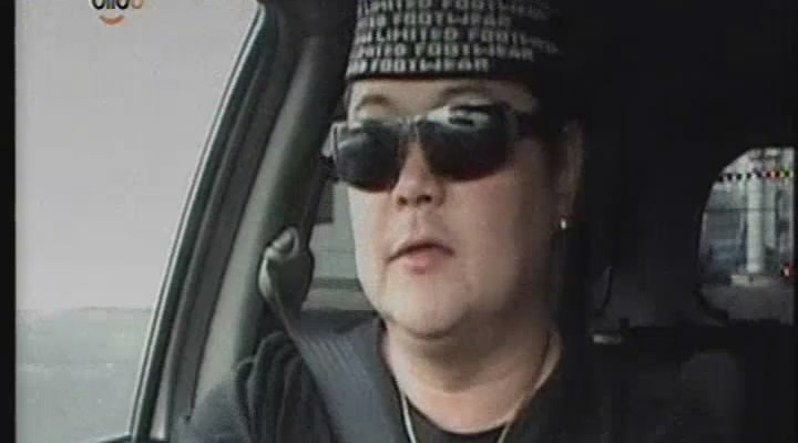 Жүжигчин Онон: Эрчүүдийг эндүүртэл гоолиг явлаа