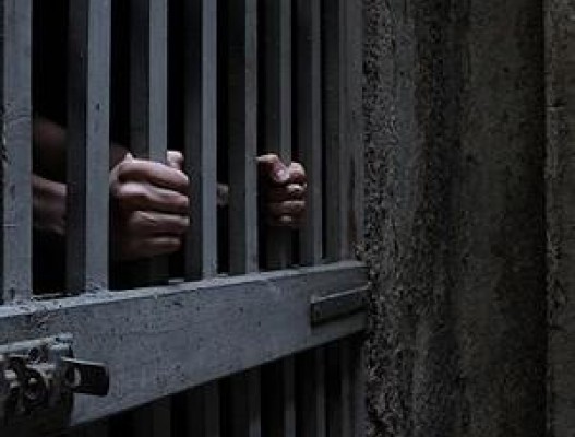 700 мянган төгрөг аваад замаас зайл гэж хэлсэн