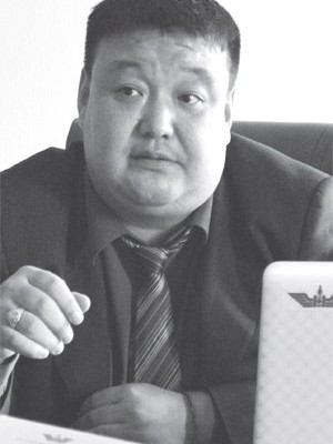 ИНЕГ-ын удирдлагыг өөрчлөв