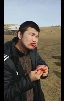 МУГТ Х.Цагаанбаатар түүхий ”засаа” идэв / Видео/