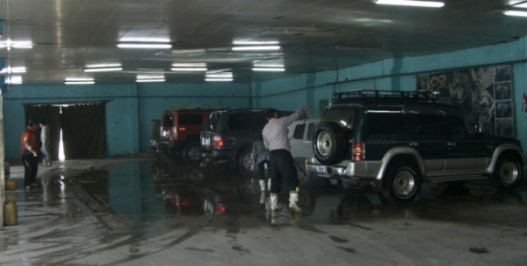 “VIP car wash” авто угаалгын газар маргааш 20 эрэгтэй жолоочийн автомашиныг үнэгүй угааж бэлэг барина