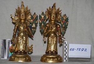 Эрдэнэзуугаас алдагдсан бурхадыг олжээ
