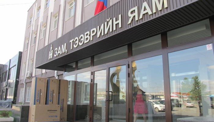 Машины улсын дугаар, гэрчилгээг амралтын өдрүүдээр өгч үйлчилнэ