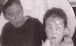 Найман дүүгээ галаас аварсан есөн настай  Н.Азжаргал охиныг “Эр зоригийн алдар” тэмдэгээр шагнана