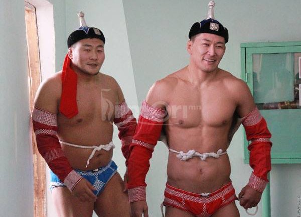 Америкийн Сонирхогчдын Сумогийн нээлттэй тэмцээнд манай бөхчүүд тэргүүлэв