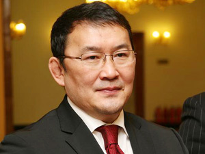 УИХ-ын гишүүн Д.Ганбат, Х.Баттулга нар цалингаа оюутнуудад хөрөнгө оруулах гэнэ