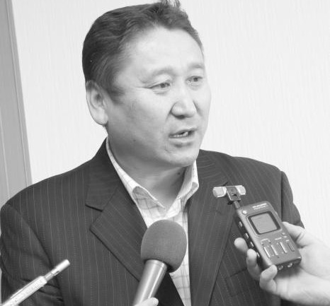 Ц.Баатарсайхан нар Оросоос 7 вагон улаан буудай гаалийн бүрдүүлэлтгүйгээр оруулсныг шалгуулахаар болов