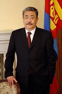 Ерөнхийлөгчийн бие төлөөлөгчөөр Л.Хангайг томилов