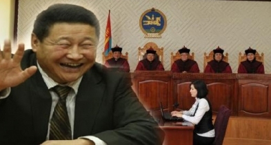 Ерөнхий сайд удаа дараагийн үйлдлээрээ Үндсэн хуулийг зөрчиж ирсэн нь тодорхой болж эхэллээ