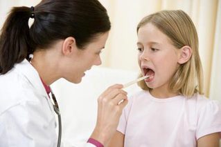 Хоолойн өвчнийг анагаах эмгүй эмчилгээний арга