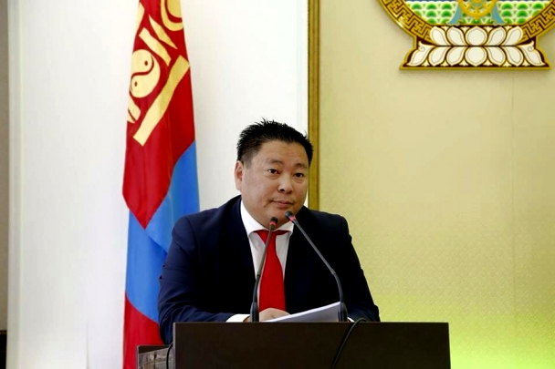 Б.Түвшинтөгсийг засаг даргын зөвлөхөөр томиллоо
