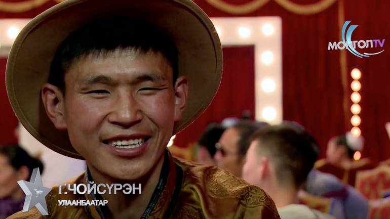 Авьяаслаг Монголчууд 2015 оролцогч Г.Чойсүрэн үзэгч шүүгчдийг байлдан дагуулав /Видео/