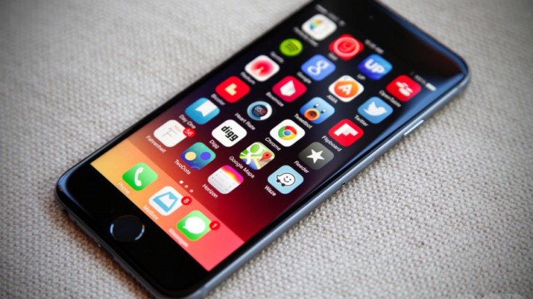 “iPhone 6s” болон “iPhone 6s plus” өнөөдөр худалдаанд гарна