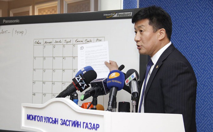 С.Баярцогт: УИХ-ын нэрийг барьж худал ярьж байна
