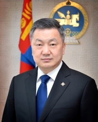 УИХ-ын дарга хуулийн төсөл нэн яаралтай хэлэлцүүлэх тухай захирамж гаргалаа