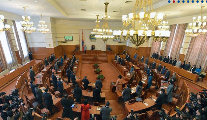 Гацууртын ордын хуулийн төслийг дэмжлээ