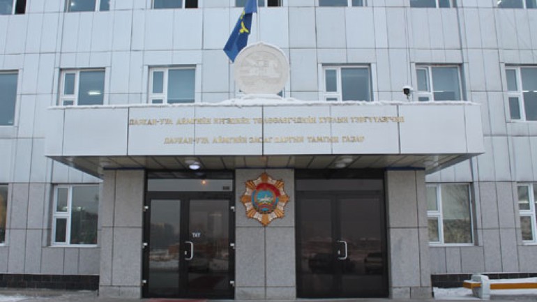 Дарханы дарга нарын араншин