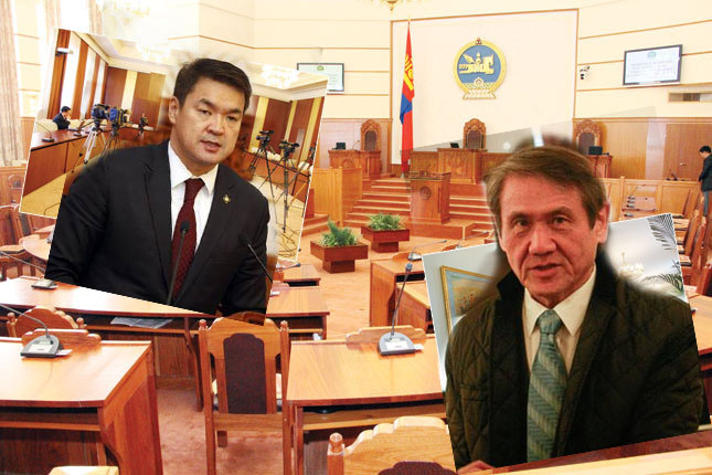 Жамаараа яваа улс төр үү, замаасаа гажсан дампуурал уу