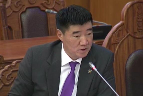 С.Бямбацогт: 1 баррел нефть 28$ байхад яагаад Монголд буухгүй байгаа юм бэ