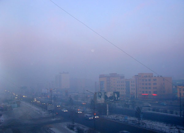 Улаанбаатарт 20 хэм хүйтэн