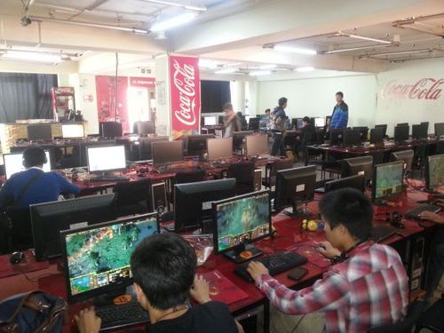 Он гарсаар шинээр гурван хүүхэд PC тоглоомд донтжээ