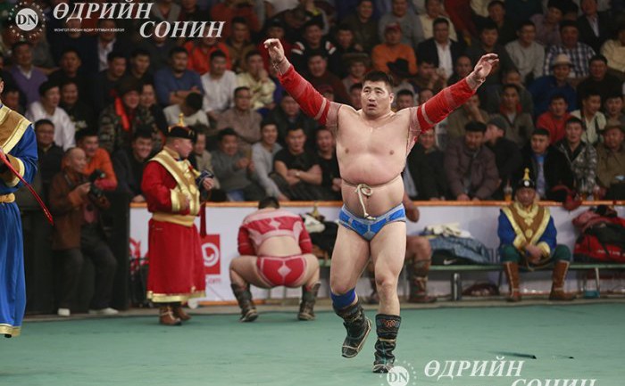 Ц.Содномдорж: Зургаан залуу зааны барилдааныг шимтэн үздэг байсан хүүхэд хожим өөрийгөө түрүүлнэ гэж төсөөлсөн ч үгүй