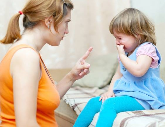 ХҮҮХЭДДЭЭ МУУ ҮГ ХЭЛЖ ГОМДООЛГҮЙГЭЭР ЗӨВИЙГ ОЙЛГУУЛАХЫН ТУЛД ЯАХ ВЭ?