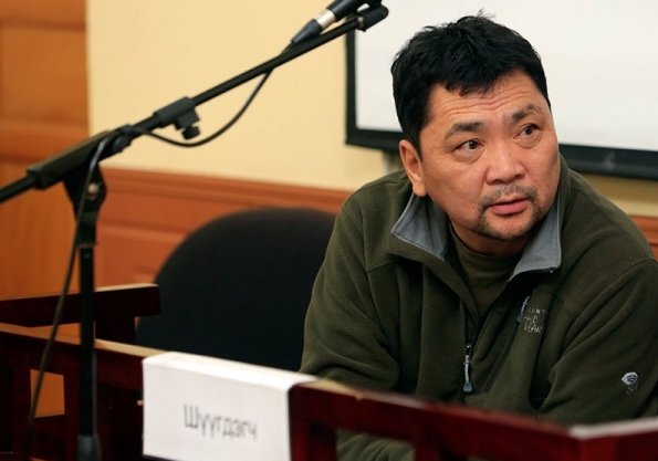 Л.Гансүхийн ялыг 3.6 жил болгон бууруулж, Б.Мөнгөнтуяаг цагаатгалаа