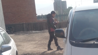 00-д нууц камер  байрлуулсан Солонгосын иргэн эх орон руугаа “зугтжээ”