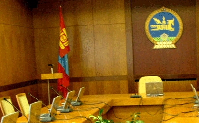 Шинэ засаг анхны хуралдаанаа хийнэ