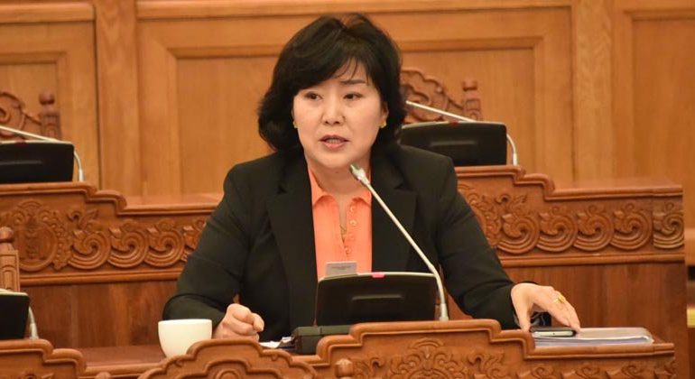 Д.Сарангэрэл: Сэтгүүл зүйтэй холбоотой үйл ажиллагааг эрүүгийн хуулиар шийддэг манайхаас өөр орон байхгүй болчихсон