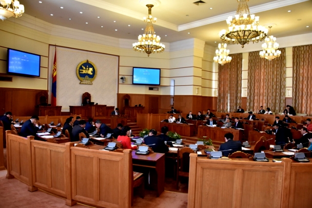 Чуулганы хуралдаан эхэллээ