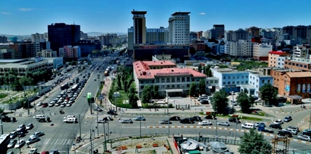 Улаанбаатарт 17 хэм дулаан байна