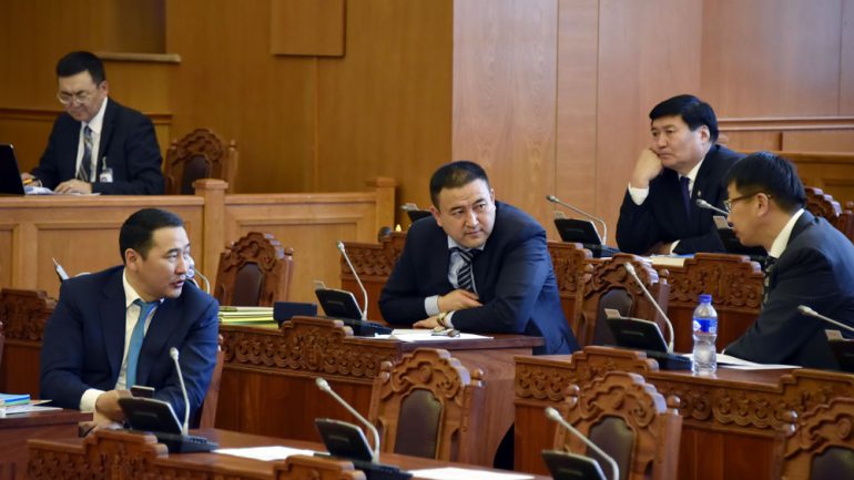 Эрдэнэтийн наймааны асуудлыг чуулганаар хэлэлцэнэ