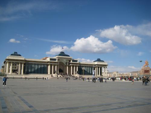 Улаанбаатарт өдөртөө 5-7 градус дулаан байна