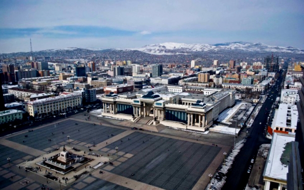 Улаанбаатарт цастай, өдөртөө хүйтэрч 13-15 градус хүйтэн