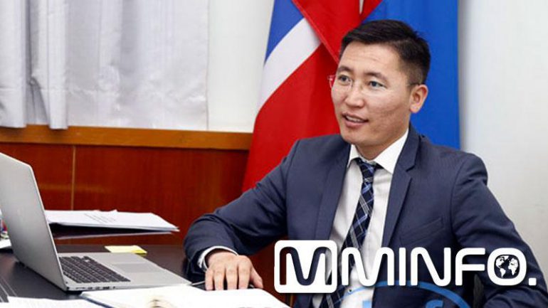 С.Дэмчиг Ерөнхийлөгчийн суудлыг мөнгөөр “зодож” байгаад авсан гэнэ