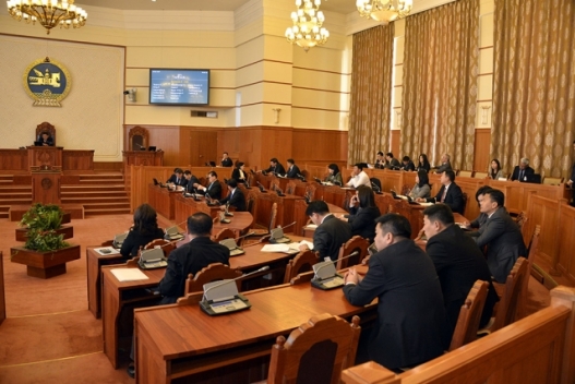Эрүүл мэндийн салбарт хэрэгжүүлж буй асуудлаар Ерөнхий сайд мэдээлэл хийнэ