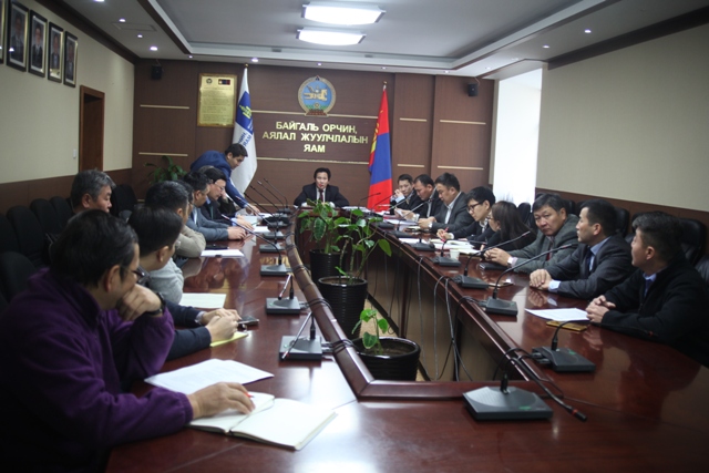 Зэрлэг ан амьтдаа хамгаалах асуудлаар хэлэлцлээ