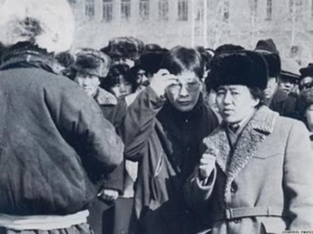 Ц.Элбэгдоржийн бүрэн эрхийн хугацаанд С.Зориг агсны амийг хөнөөсөн хэргийн цэг тавигдах уу?