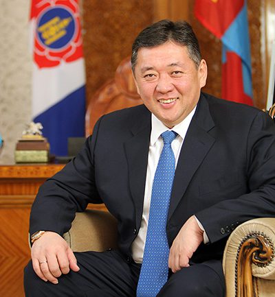 УИХ-ын дарга М.Энхболд шинэ жилийн мэндчилгээ дэвшүүллээ