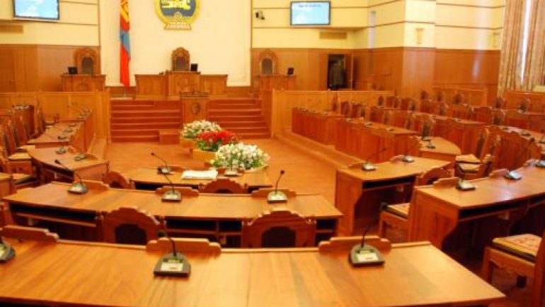УИХ-ын гишүүн хууль зөрчвөл эргүүлэн татдаг байхаар тусгажээ