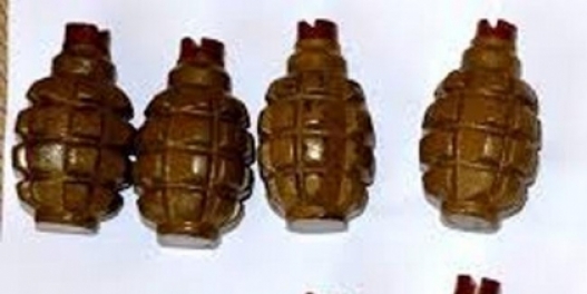 Гранатын тэсрэлтэд өртсөн цэргийн нүдийг эмчилж байна